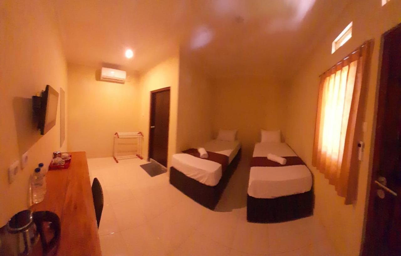 Fx72 Labuan Bajo Hotel Ngoại thất bức ảnh