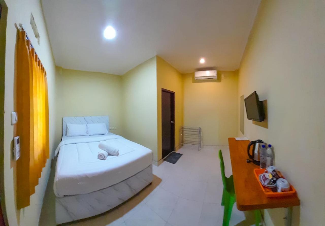 Fx72 Labuan Bajo Hotel Ngoại thất bức ảnh